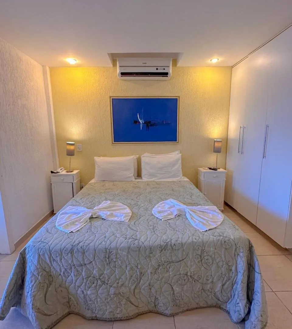 Мини-отель Отель Residencial Portoveleiro Кабу-Фриу